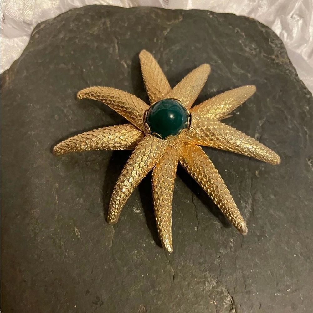 Rare Capri Starburst, starfish, flower with jade center stone.